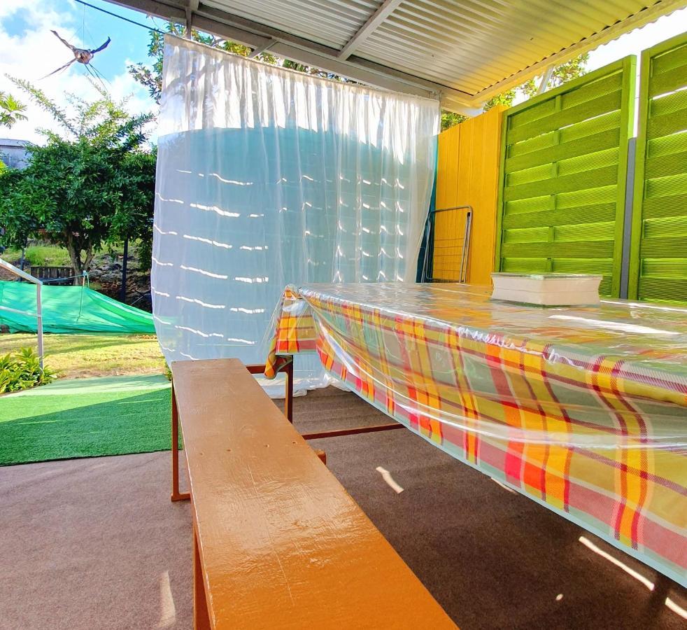 Maison Confortable A Sainte-Anne Εξωτερικό φωτογραφία