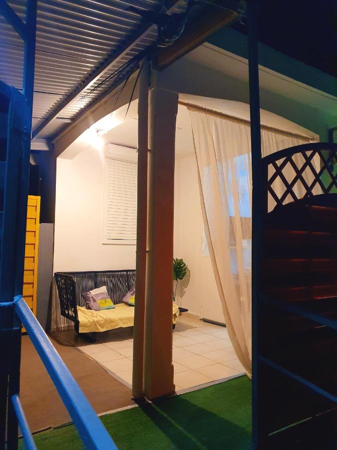 Maison Confortable A Sainte-Anne Εξωτερικό φωτογραφία